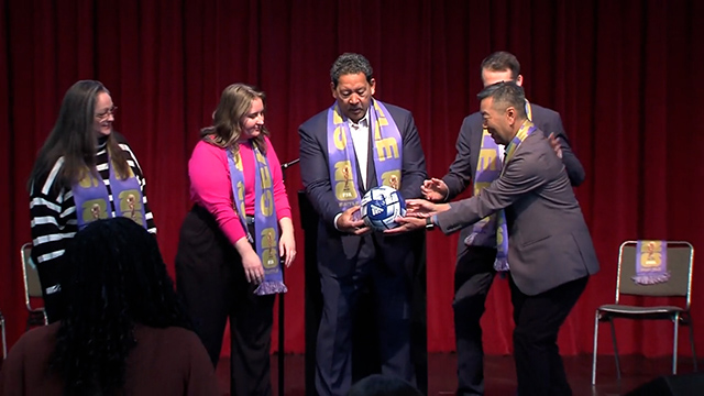 Mayor Bruce Harrell announces FIFA fan site at Seattle Center